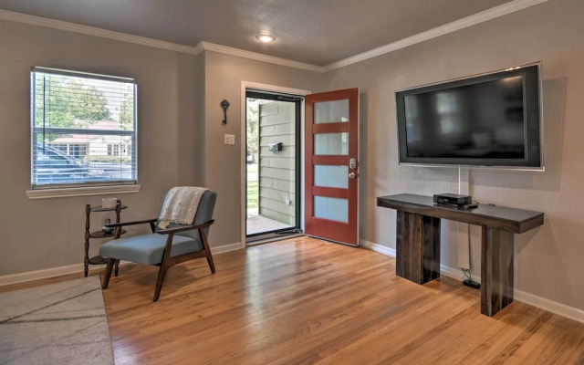 Stylish Home - Walk to Texas Tech University!