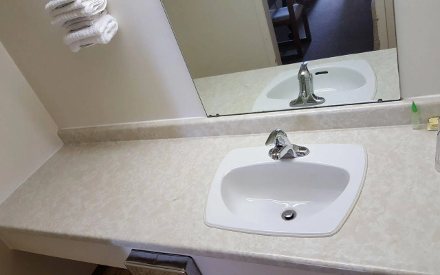 Town N Country Motor Inn