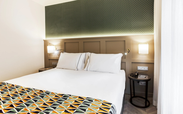 Eurostars Puerta Real Hotel