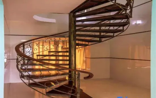 Yangjiang Zhapo Bitaoyuan Xiaoluo Vacation Homestay