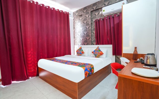 Fabhotel Royal Platinum Suites