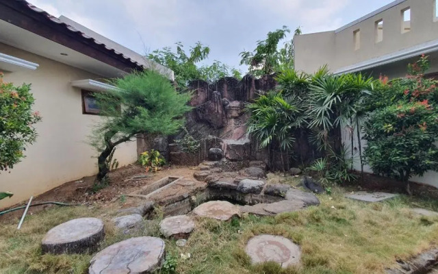 OYO 90043 Vila Afanda Syariah