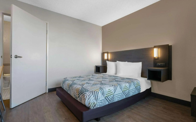 Motel 6 Merced, CA - North