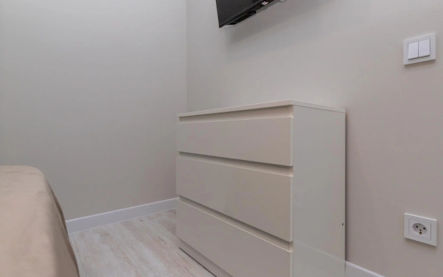 More apartamentov na ulitse Akatsiy