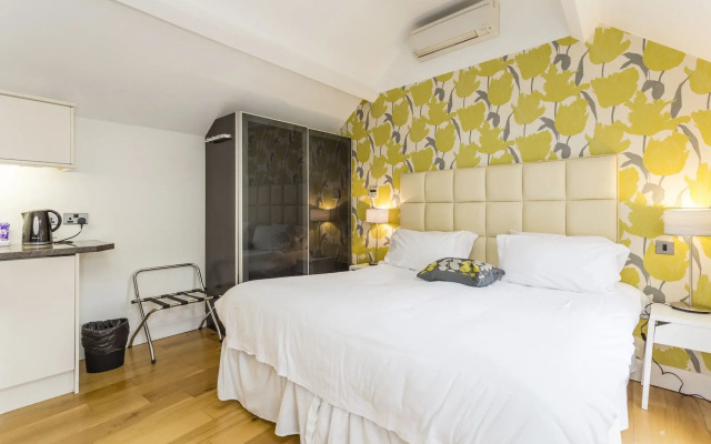 Ethos Hotel