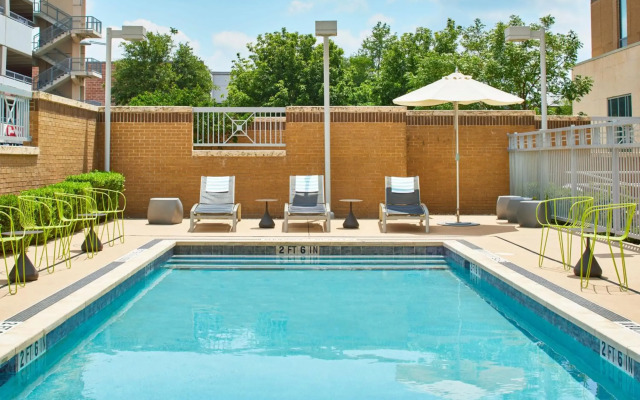 Aloft Austin at The Domain