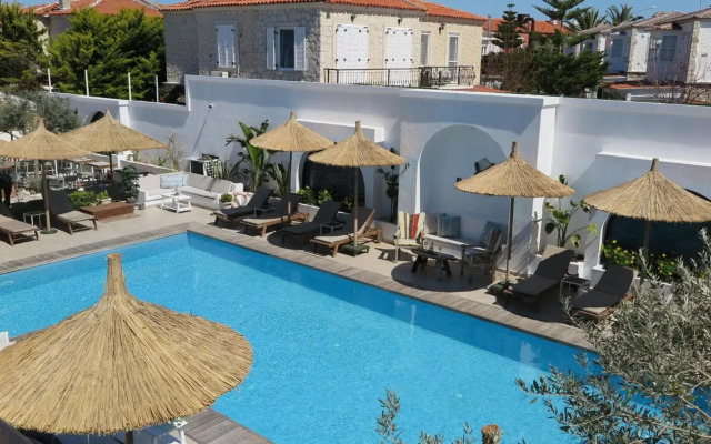 Bay C Hotel