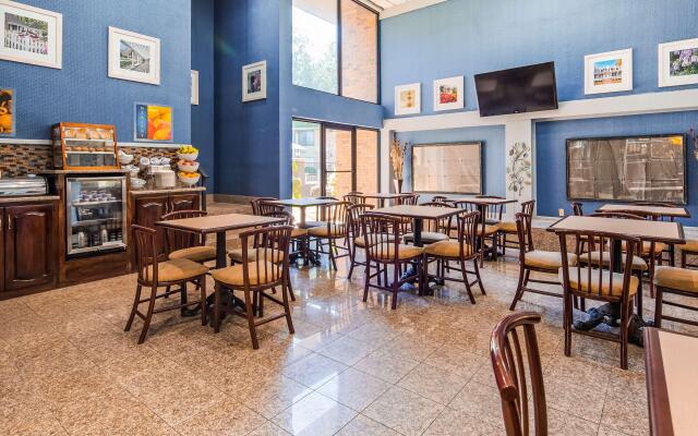 Best Western Riverside Inn