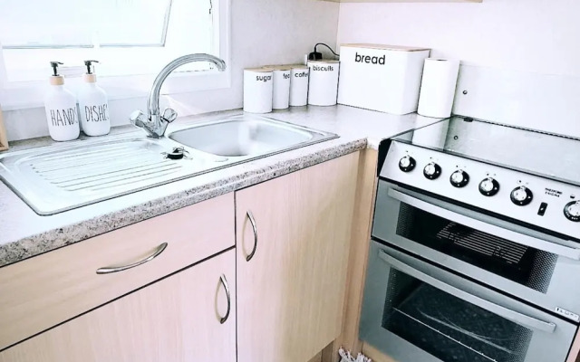 Impeccable 2-bed Static Caravan in Morecambe