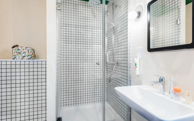 ibis Styles Lyon Meyzieu Arena Stadium