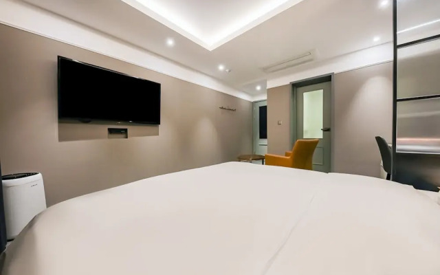 Cheongju Maryjane Hotel