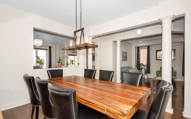 4 bdrms Milton near Toronto and Niagara