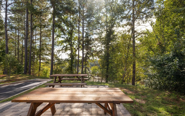 Days Inn by Wyndham Anderson