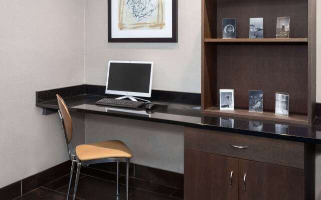 Super 8 by Wyndham Copley Akron