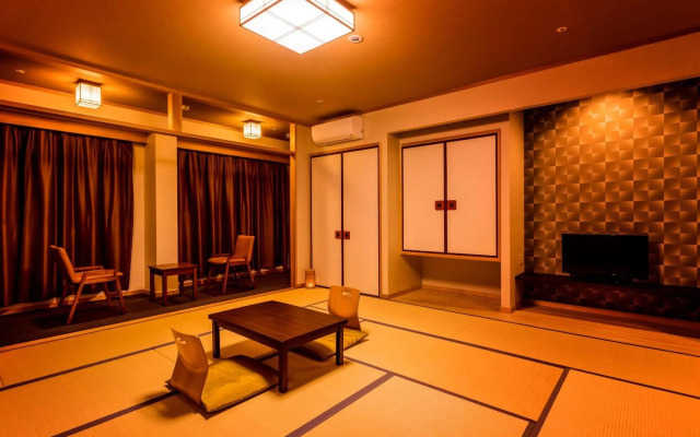 Ooedo Onsen Monogatari Premium Shirahama Saichoraku