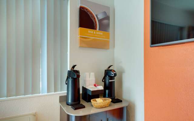Motel 6 Bellingham, WA