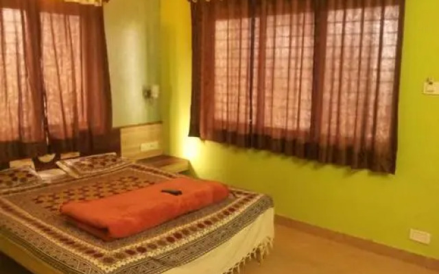 Om Shanti Beach Resort