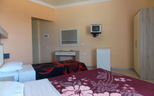 Hotel Mediterrane