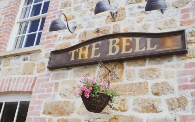 The Bell at Broadway