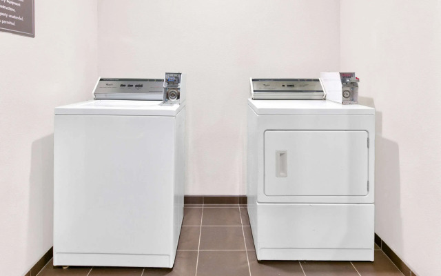 Wingate by Wyndham Longview North