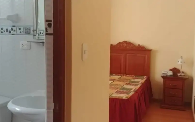 Hotel Dos Reynas