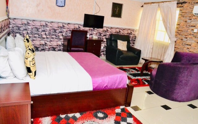 Limoh Suites