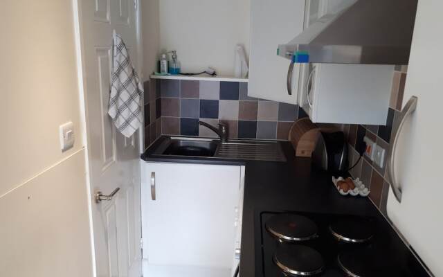 1-bed Apartment in Lewes Located Near Town Centre!