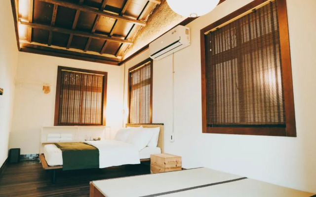 Goonnight Hostel
