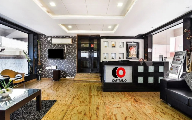 Centre Park by OYO Rooms