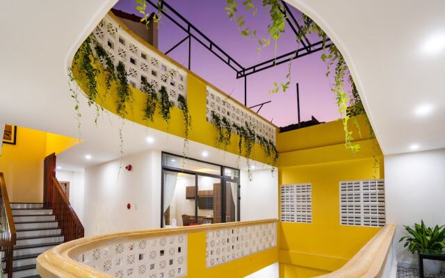 The Lit Villa