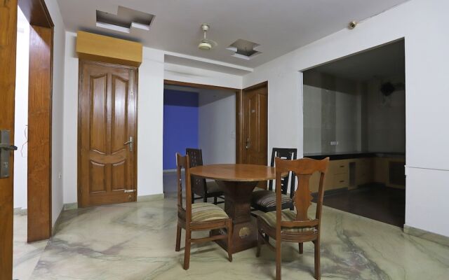 OYO 43270 Ishita Residency