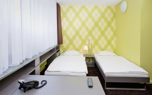 Bildungshotel