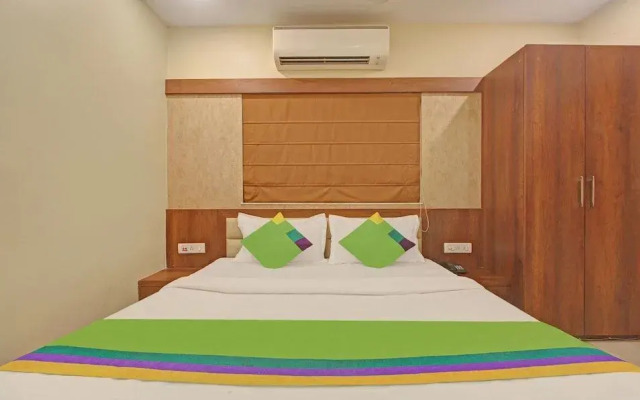 Fabhotel Dream Plaza