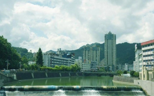 Jindi Business Hotel (Wuyi Baiyangdu, High Speed Railway Station)