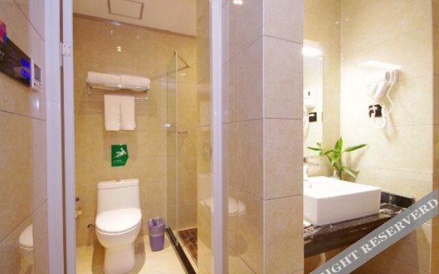 Yijia City Hotel (Fangte Oriental Mythology Playground)