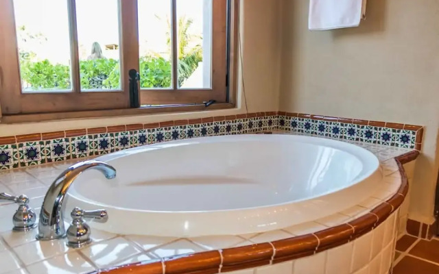 White Palm Villa Fn475 2 BR by Casago