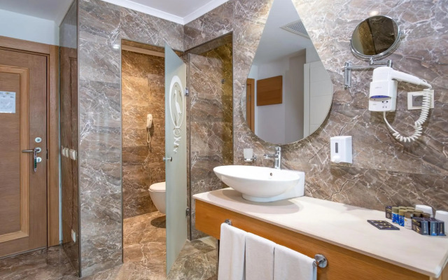Port Nature Luxury Resort & Spa – All Inclusive