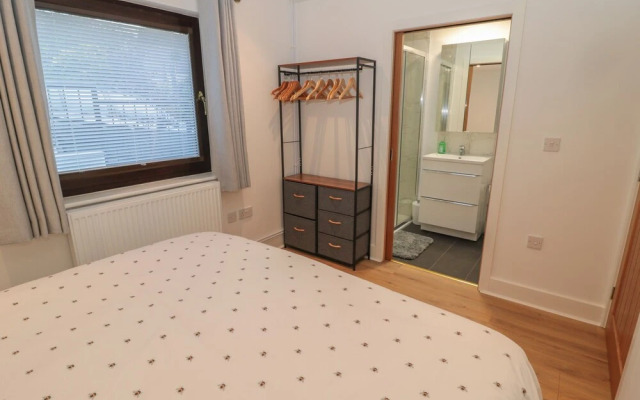 The Hideaway at Hollyoak