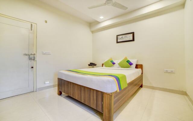 Hotel Spring Leaf