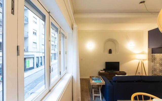 Tasteful 2BR Flat in Art District by LovelyStay