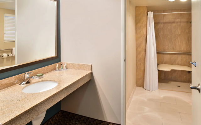 Best Western Plus La Mesa San Diego