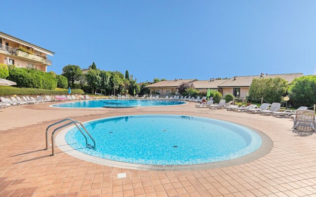 Kristall Lago 233 by Wonderful Italy