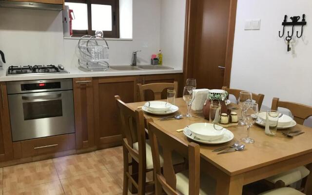 Giannoullas Luxury2Bedroom House in Kalopanagiotis