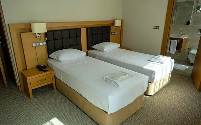 Lotus Park Hotel