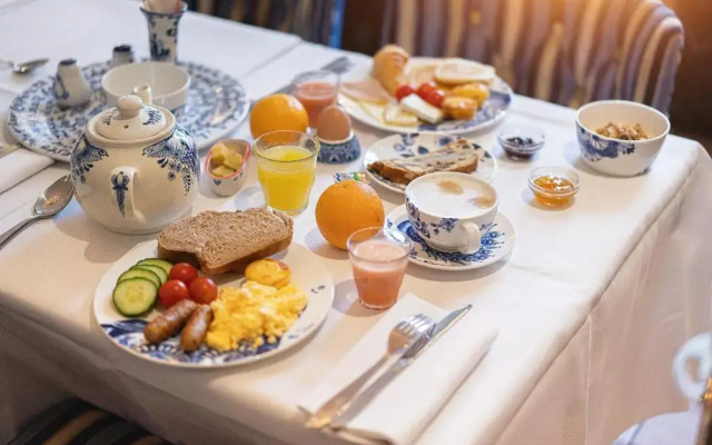 Grand Museum Hotel, BW Signature Collection