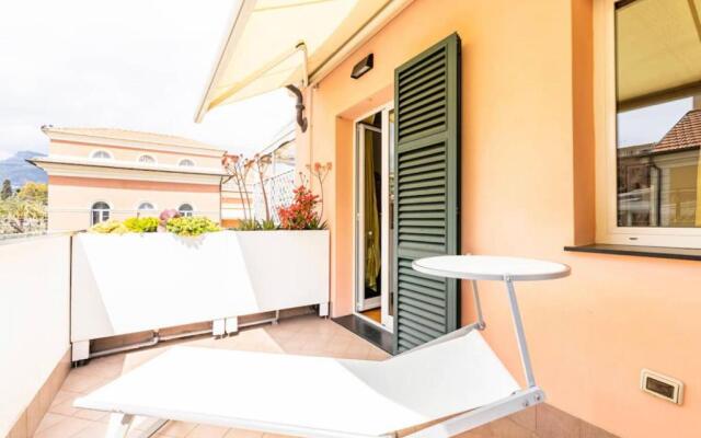 Suite in Centro Storico a Loano con GARAGE