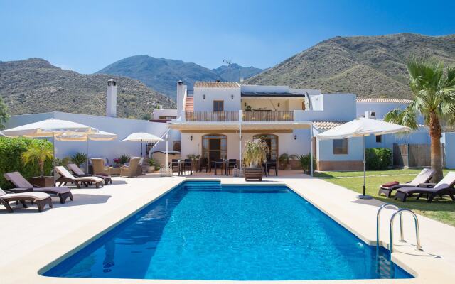 Boutique Hideaway Cortijo El Sarmiento