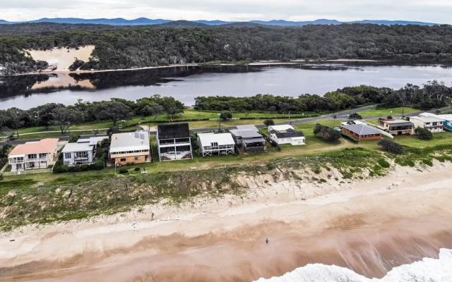 Pacific Dawn by Spicers