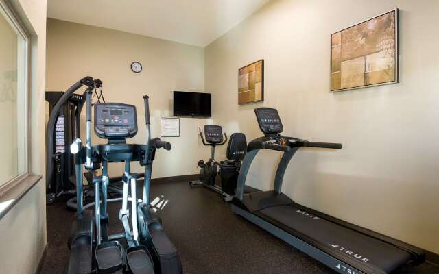 Best Western Holiday Hotel