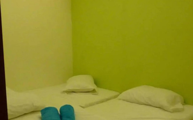 OYO 89881 V Stay Guesthouse